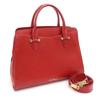 フェラガモ 2wayバッグの通販 100点以上 | Ferragamoを買うならラクマ フェラガモ 2wayバッグの通販 100点以上 | Ferragamoを買うならラクマ
