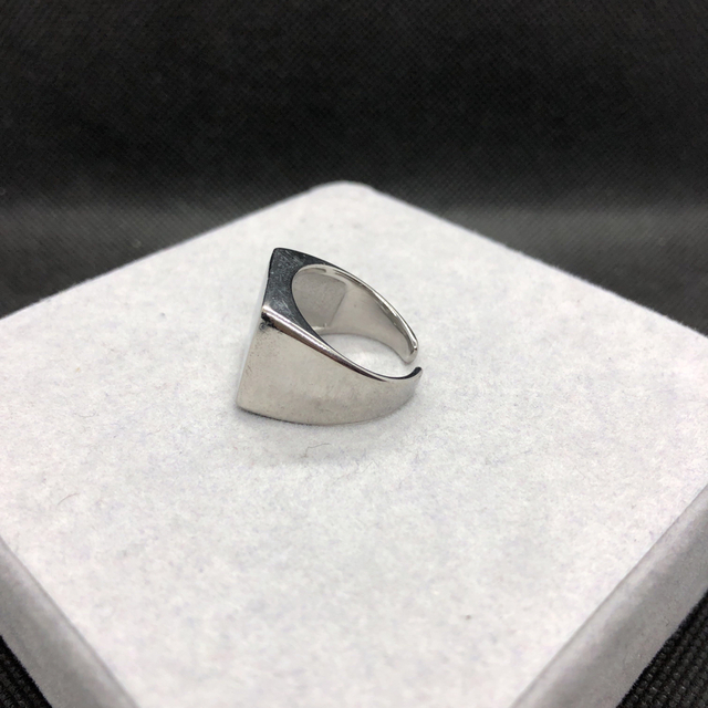 即決 印台 リング 指輪 シルバーカラー メンズのアクセサリー(リング(指輪))の商品写真