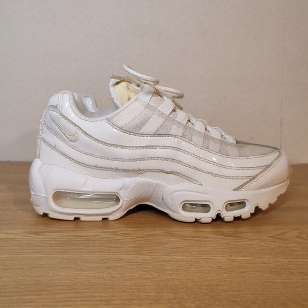 NIKE AIR MAX 95 GS 大人気モデル25cm　美品