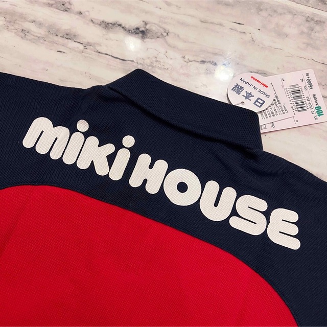 mikihouse(ミキハウス)の新品未使用☆ミキハウス☆バックロゴ半袖ポロシャツ 100 赤×紺 キッズ/ベビー/マタニティのキッズ服男の子用(90cm~)(Tシャツ/カットソー)の商品写真