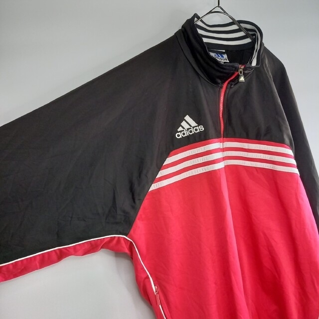 adidas(アディダス)の90s　アディダス　トラックジャケット　ジャージ　ストライプ　黒　赤　O メンズのトップス(ジャージ)の商品写真