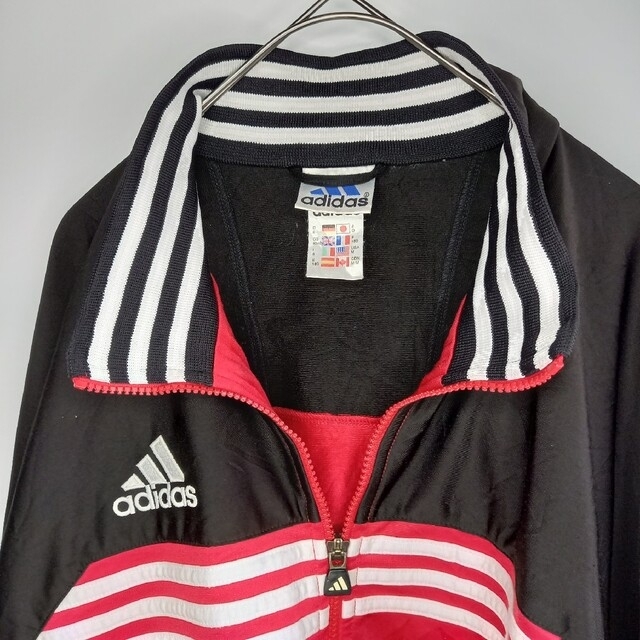 adidas(アディダス)の90s　アディダス　トラックジャケット　ジャージ　ストライプ　黒　赤　O メンズのトップス(ジャージ)の商品写真