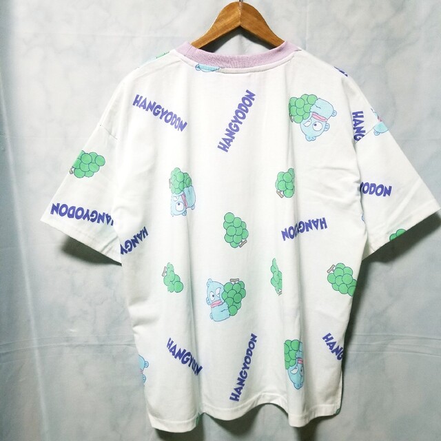 サンリオ(サンリオ)の新品　SANRIO　ハンギョドン　Tシャツ 半袖　マスカット レディースのトップス(Tシャツ(半袖/袖なし))の商品写真