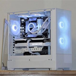 【RTX4070Ti／i7-13700F】白いゲーミングPC／フルホワイト仕様(デスクトップ型PC)