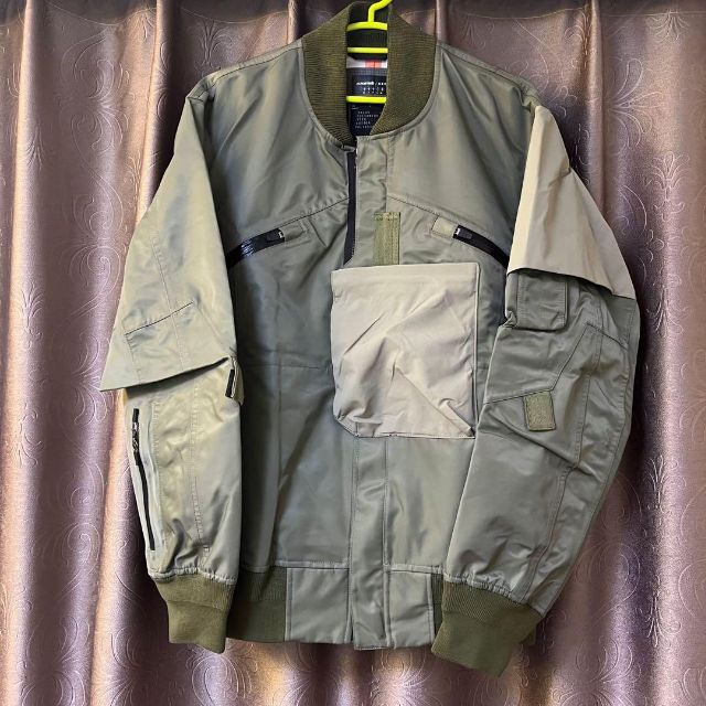 お手軽価格で贈りやすい サイズ 3 SACAI x ACRONYM ボンバージャケット