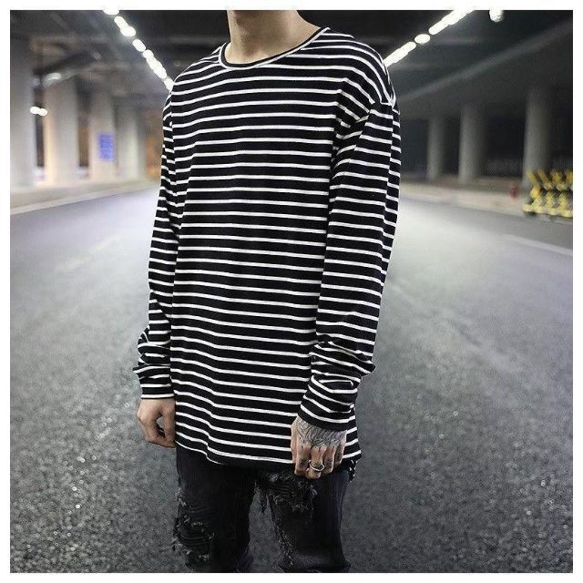 Tシャツ　長袖　ブラック　ロンT   ストリート　韓国　メンズ　オーバーサイズ