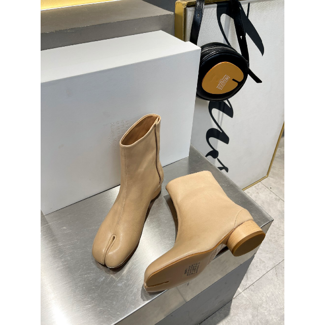マルジェラ beige low vintage 足袋ブーツ tabi 38 | tspea.org