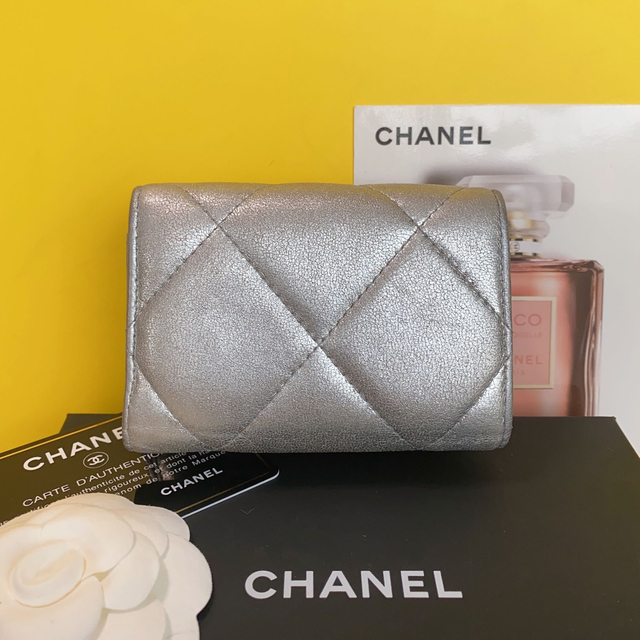 CHANEL - ☆専用ページ☆ありがとうございました(*´꒳`*)の通販 by y's CHANEL - ☆専用ページ☆ありがとうございました(*´꒳`*)の通販 by y's