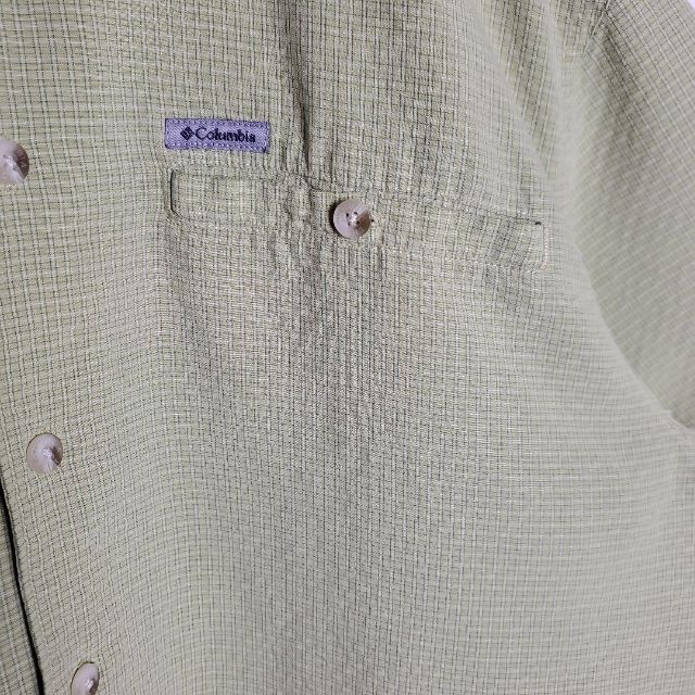 Columbia(コロンビア)のコロンビア　チェック　胸ポケット　シャツ　アメカジ　古着　くすみ　グリーン　夏 メンズのトップス(シャツ)の商品写真