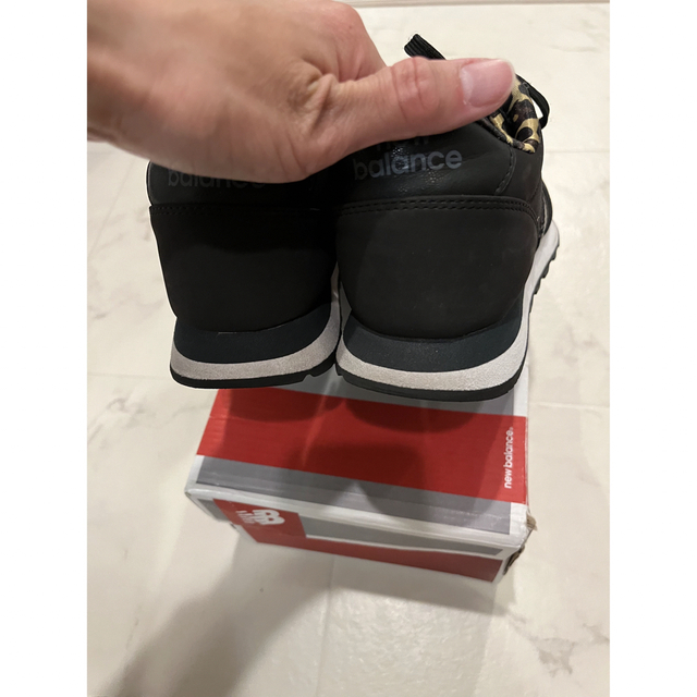 New Balance(ニューバランス)の梨花　ニューバランス　豹柄　レオパード　黒　24 レディースの靴/シューズ(スニーカー)の商品写真