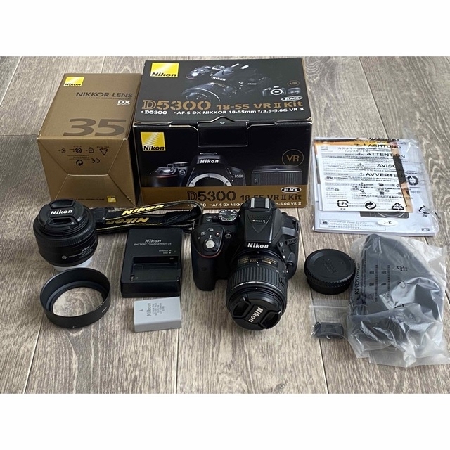 Nikon D5300 一眼レフ　レンズ付き