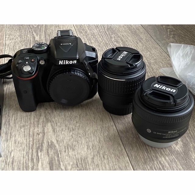 Nikon D5300 一眼レフ レンズキット 単焦点レンズ付き