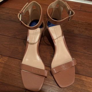 スチュワートワイツマン(Stuart Weitzman)のStuart weitzman ストラップサンダル　未使用(サンダル)