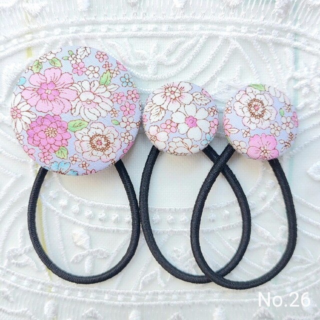 爆買いセール くるみボタン38㎜ ヘアゴム お花柄 ハンドメイド お花