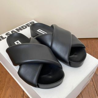 予約】 ジルサンダーJIL SANDER オーバーサイズ パデッドスライド