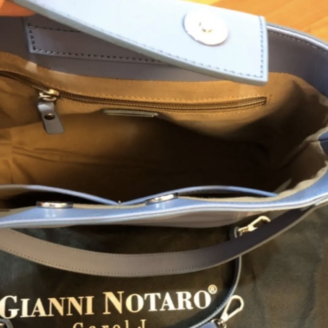 GIANNI NOTARO(ジャンニノターロ)のGIANNI NOTARO Carol J. ショルダーバッグ レディースのバッグ(ショルダーバッグ)の商品写真