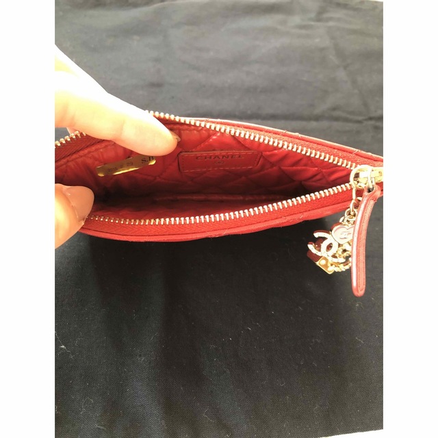 CHANEL - CHANEL マトラッセ チャーム付きコインケース 財布 CHANEL - CHANEL マトラッセ チャーム付きコインケース 財布