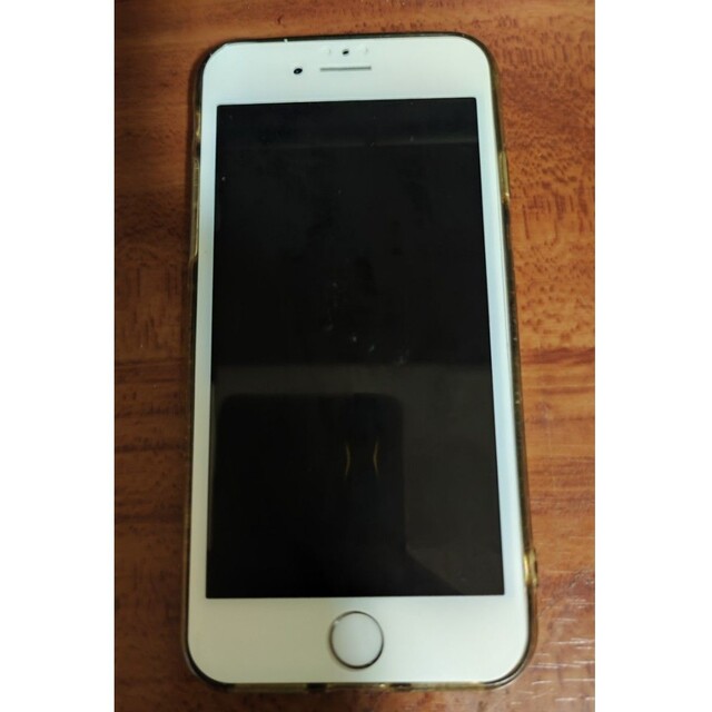 iphone7 32GB ゴールド スマホ/家電/カメラのスマートフォン/携帯電話(スマートフォン本体)の商品写真