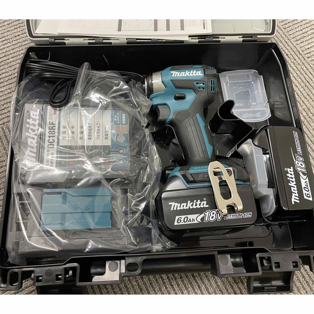 Makita インパクトドライバー　18v 新品