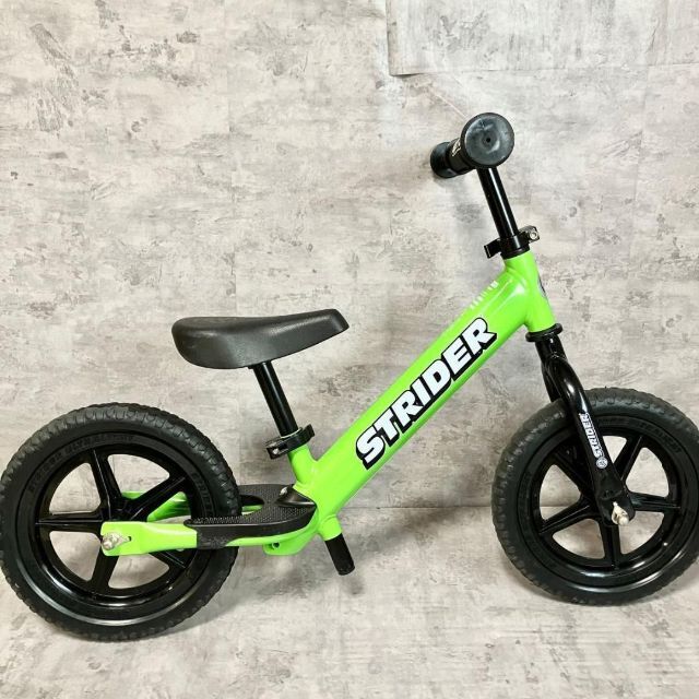 美品 STRIDER ストライダー キッズ用自転車 グリーン 1歳半〜5歳 www ...