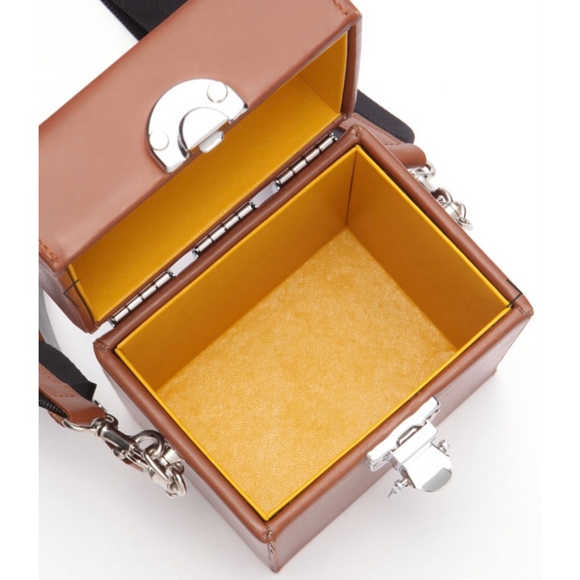 新品 TOGA レザーボックスバッグ ブラウン 茶色 箱型 ボックスバッグ