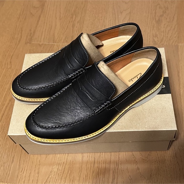 Clarks 試着のみ-