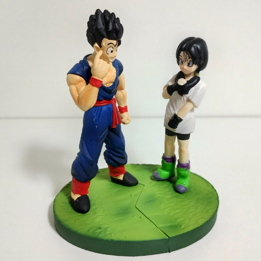 ドラゴンボールカプセル　愛する者のための戦い　魔人ブウ編【悟飯＆ビーデル】 | フリマアプリ ラクマ