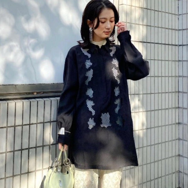 AMERI EMBROIDERY SHEER SHIRT | フリマアプリ ラクマ