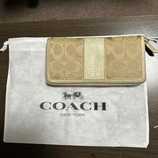 COACH(コーチ)のコーチ長財布 レディースのファッション小物(財布)の商品写真