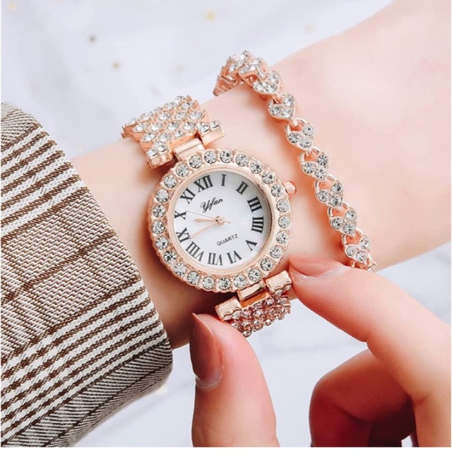 腕時計 レディース 人気 海外 キラキラ ピンクローズ ゴールド ブレスレット付 レディースのファッション小物(腕時計)の商品写真