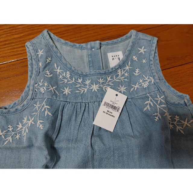 babyGAP(ベビーギャップ)のデニム　チュニック キッズ/ベビー/マタニティのベビー服(~85cm)(Ｔシャツ)の商品写真