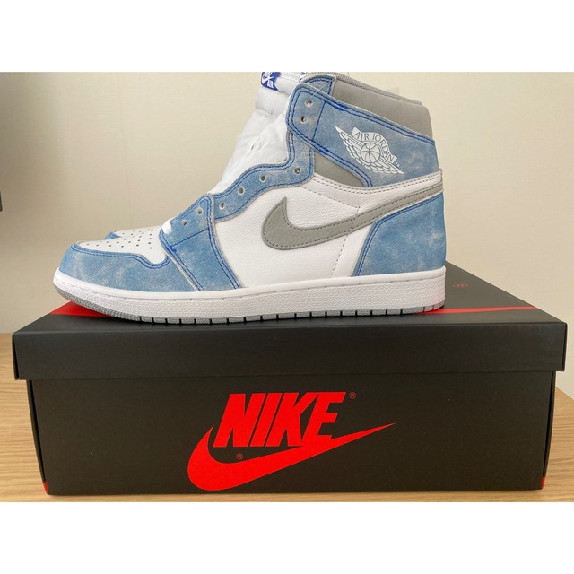 Nike Air Jordan 1 High OG Hyper Royal