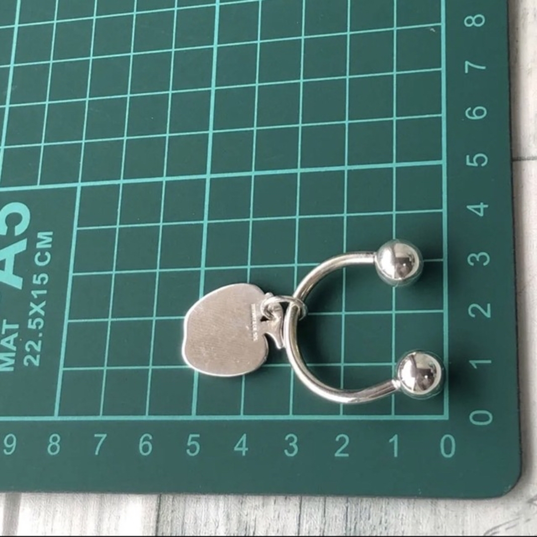 Tiffanyティファニーキーリング キーホルダー チャーム りんご アップル Tiffanyティファニーキーリング キーホルダー チャーム りんご アップル
