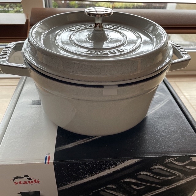 22LカラーSTAUB ピコ・ココット ラウンド カンパーニュ 20㎝