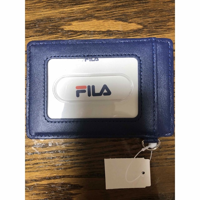 FILA(フィラ)のFILA定期券入れ　青 レディースのファッション小物(名刺入れ/定期入れ)の商品写真