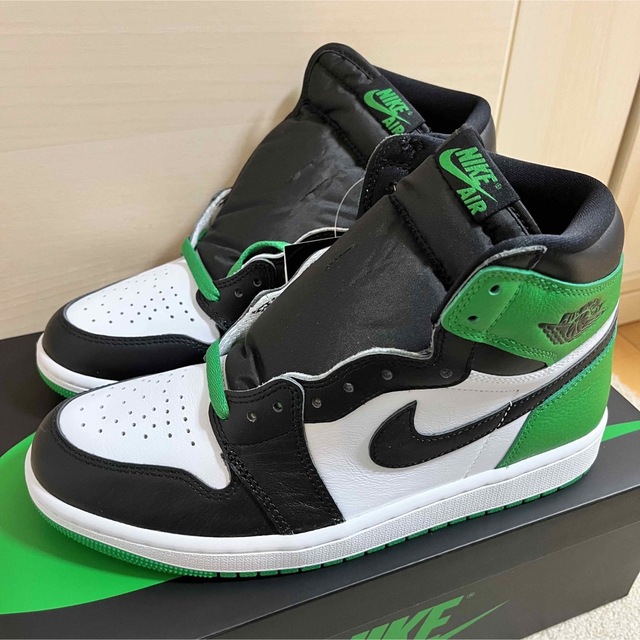 NIKE - Nike Air Jordan 1 Retro High Lucky Greenの通販 by ❤️RK ...
