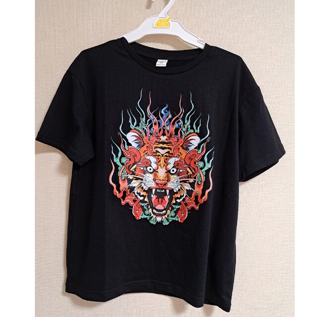 ZARA KIDS(ザラキッズ)のSHEIN 　タイガープリント　Tシャツ キッズ/ベビー/マタニティのキッズ服男の子用(90cm~)(Tシャツ/カットソー)の商品写真