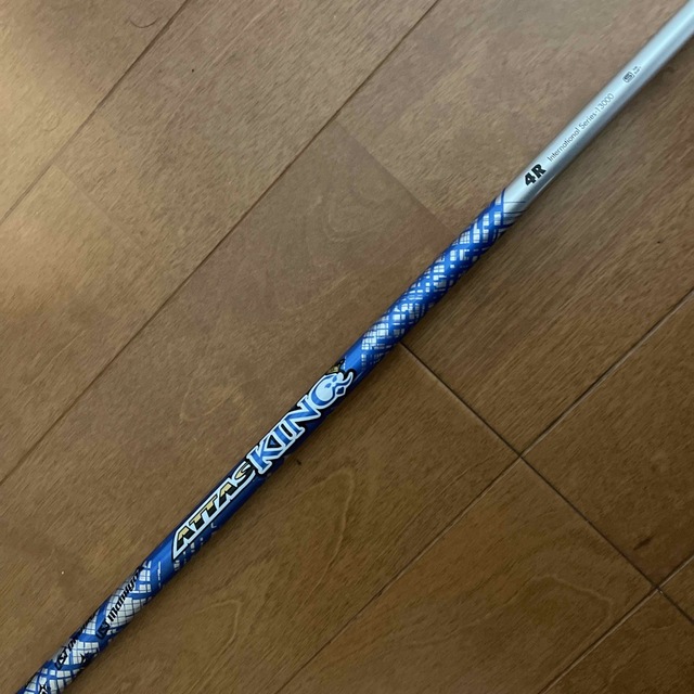 USTMamiya(マミヤ)のATTAS KING 4R 1W用　テーラーメイドスリーブ スポーツ/アウトドアのゴルフ(クラブ)の商品写真