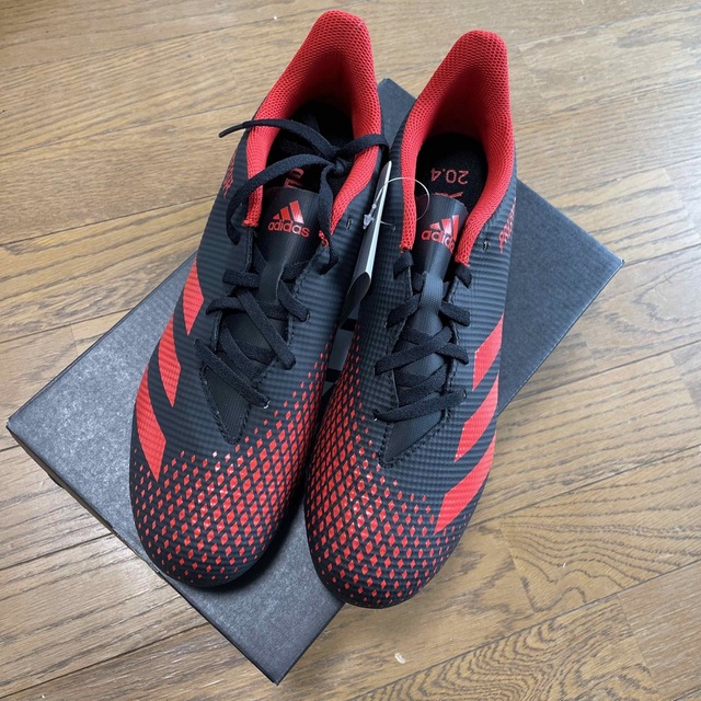 adidasサッカースパイク27㌢