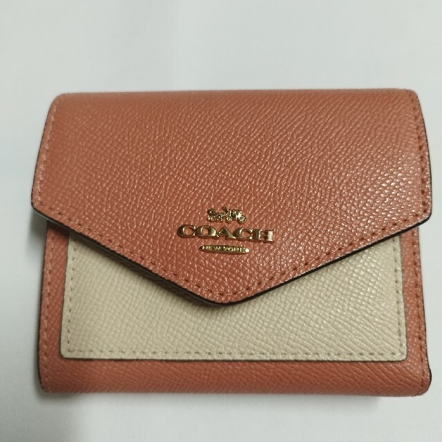 COACH　コーチ　折り財布　 コンパクト　三つ折り　ピンク