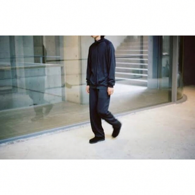 COMOLI - COMOLI 22ss シルクトラックニットセットアップ Navy 3の通販