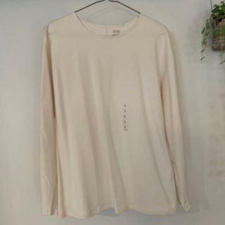 ユニクロ(UNIQLO)の未使用 UNIQLO ヒートテックコットンTシャツ(ホワイト系)(Tシャツ(長袖/七分))