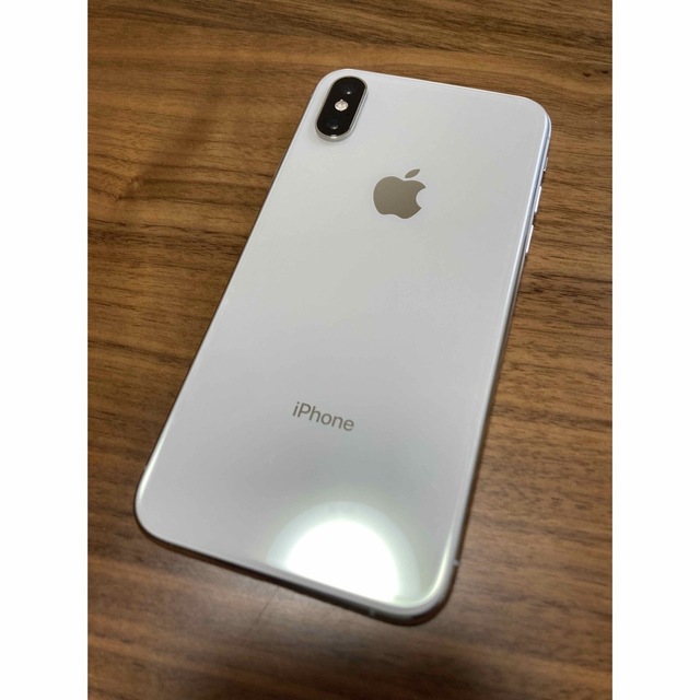 アップル iPhoneXS 64GB Silver(美品)-
