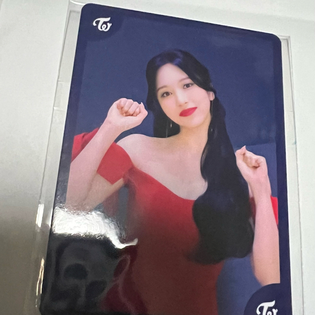 お手軽価格で贈りやすい TWICE ミナ トレカ ゲーム特典 じゃんけん アイドル