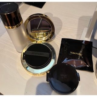 トムフォード(TOM FORD)のトムフォード　クッションファンデ　下地セット(ファンデーション)