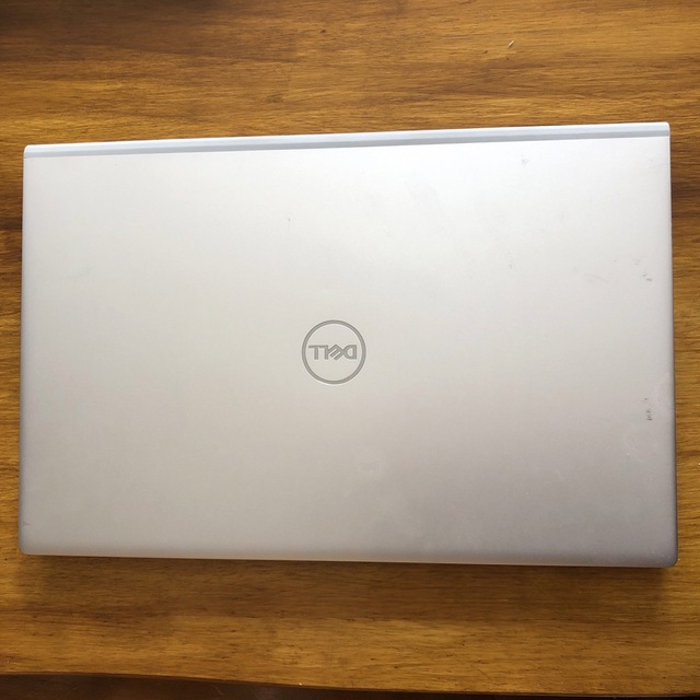 Inspiron 15 AMD 5000シリーズ　5505