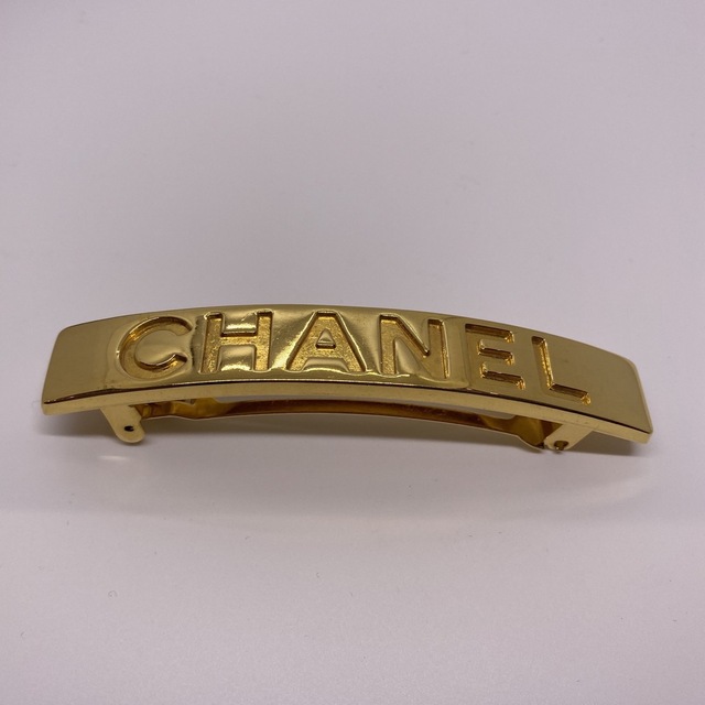 ［正規品］CHANEL ゴールド バレッタ　ロゴ