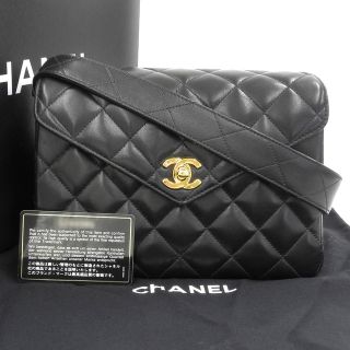 付属品完備✨CHANEL 三つ折り　ココマーク金具　ブラック　レザー　5番台