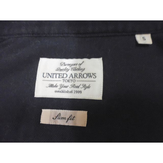 UNITED ARROWS(ユナイテッドアローズ)のユナイテッドアローズ　半袖シャツ　S　紺　スリムフィット メンズのトップス(シャツ)の商品写真