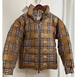 バーバリー(BURBERRY)のBURBERRY コレクション 限定品 ガムテープ(ダウンジャケット)